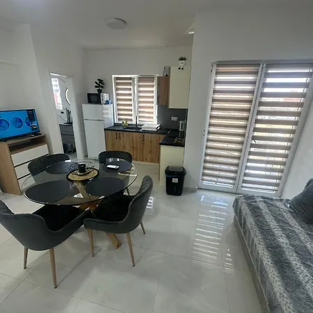 Apartman Aparrtment With Rooftop Terrace With Sea View Vir