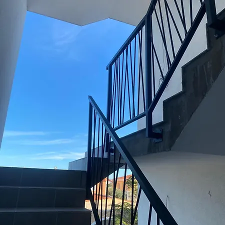 Aparrtment With Rooftop Terrace With Sea View * Vir